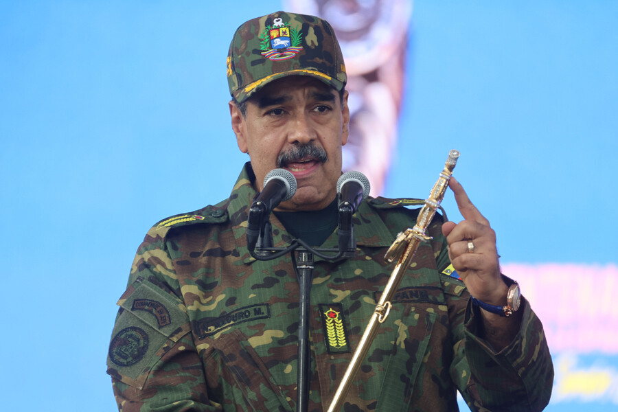 Maduro orders 'special plan' for return of stranded Venezuelans