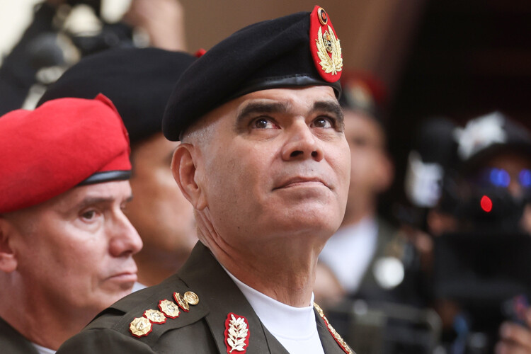 Venezuela Dismisses Defense Minister After Over a Decade in Office