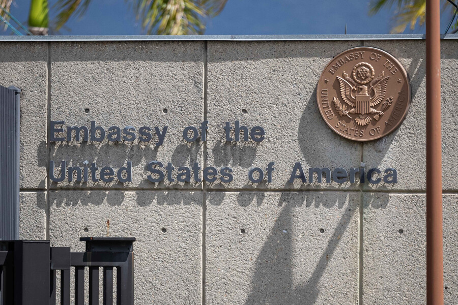 Seven Approaches Between Venezuela and the USA