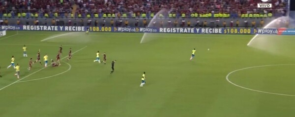 Unusual interruption in the Venezuela-Brazil match