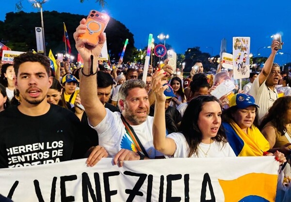 Venezuelans Worldwide March in Support of María Corina Machado