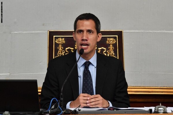 Гуаидо ставит под сомнение легитимность выборов Maduro
