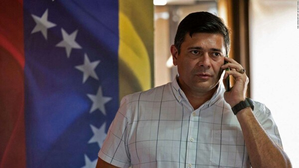 Лидер оппозиции Фредди Суперлано задержан в Каракасе