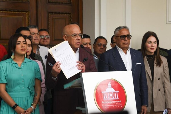 Rodriguez Proposes New Social Code as Strategic Priority for Venezuela