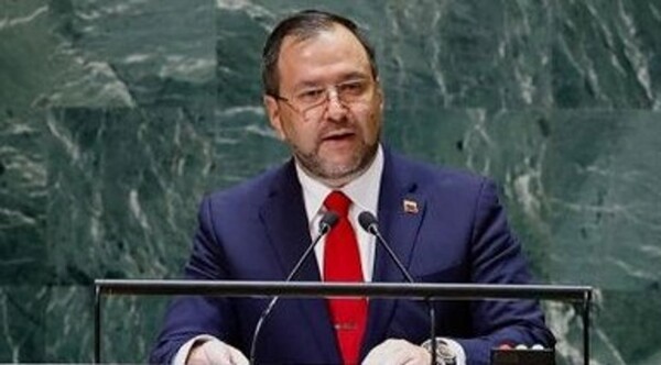 Венесуэльский канцлер критикует вмешательство США