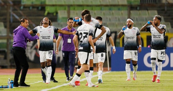 Timao and Universidad Central draw 1-1
