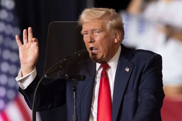 Трамп критикует выборы в Венесуэле и Камалу Харрис